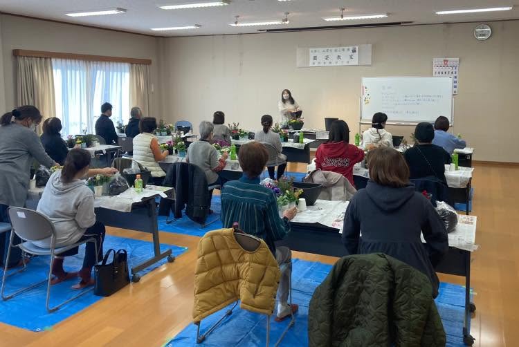 【谷田町の年末恒例の講座💐】