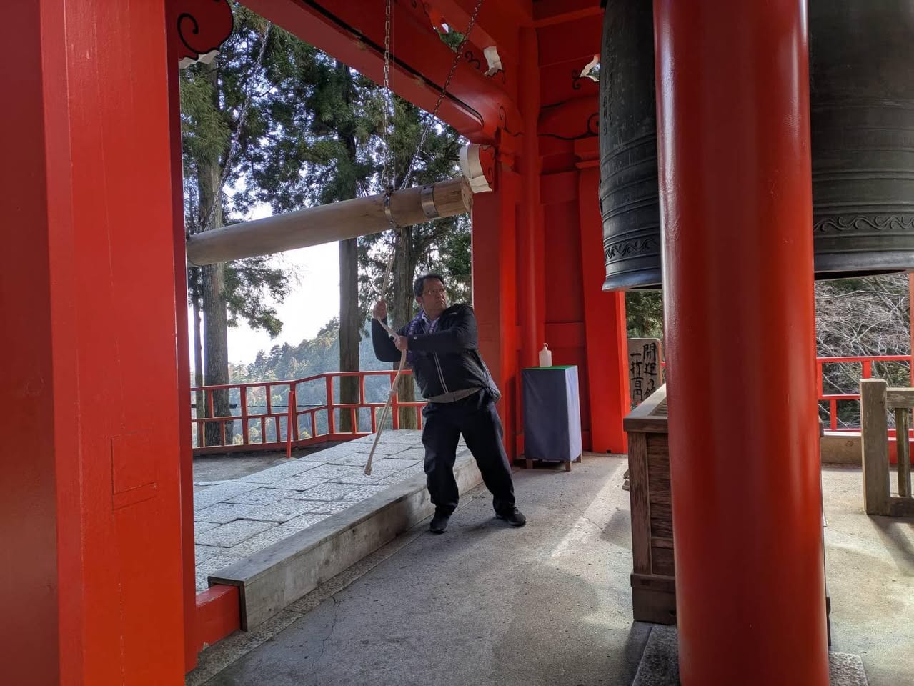【一隅を照らす】
