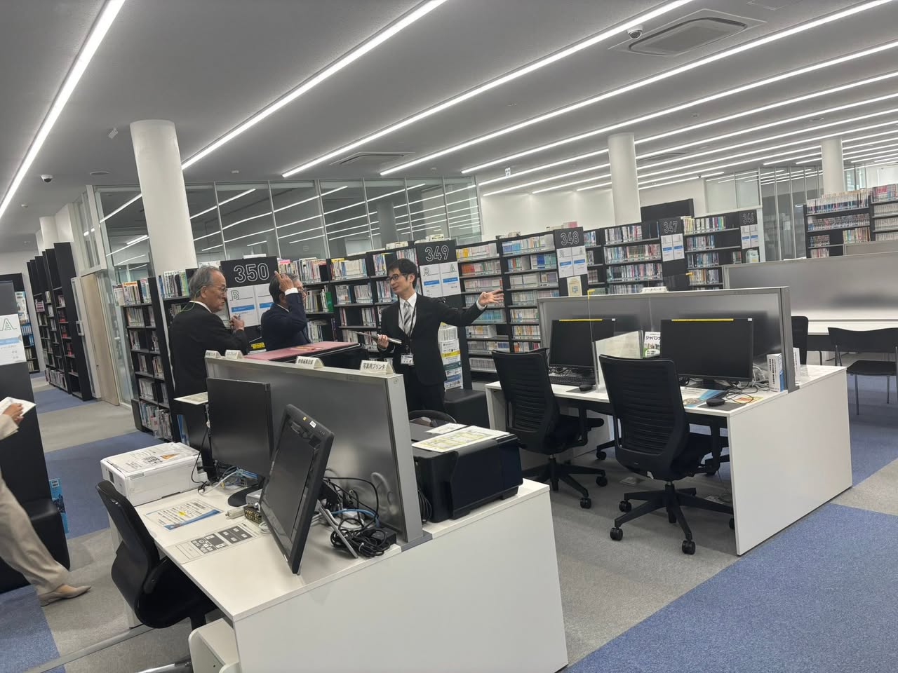 【図書館事業の充実には？】