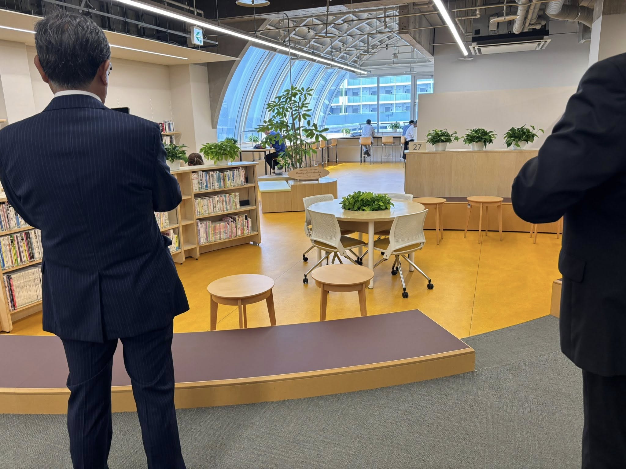 施設も館長も〇〇も素晴らしい図書館