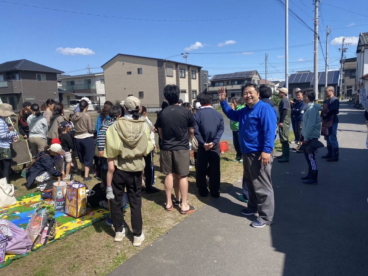 みな丸田んぼのどろんこ遊び