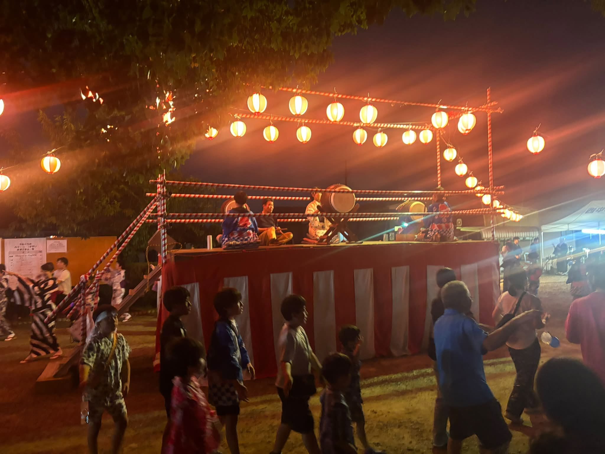 西中町の盆踊りへ